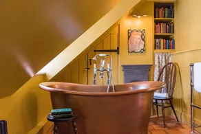 Secluded gem in Deal, just seconds from the sea - Image 2