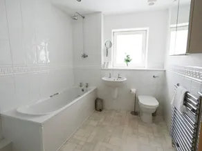 Beautiful Unique 3Bed Mews Cottage House - Pass the Keys - Image 3