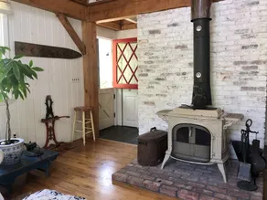Hampton Beach Barn w/ Infrared Sauna and Heated Pool - Dog friendly - Image 2