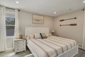 🐶 Dog Friendly Fenced in Yard! 3/2 🏠 1.1 mi to 🏝 WIFI - perfect fall rental! - Image 5