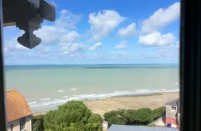 HOUSE ON THE CLIFFS - Image 3