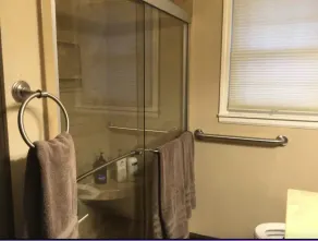 5 Star Location - Image 4