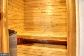 CozyBearCave at Lake Laura - Image 3