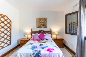 Villa for 4 with feature pool & great reviews - Image 3