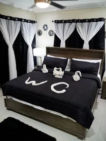 Entire House Cozy Luxury INN Ocean Pointe With Swim Pool,Gym And Free Parking - Image 5