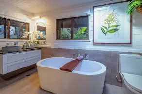 The Retreat 2 bed Villa, Sanctuary in the Pocket - Image 2