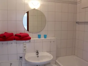Ferienwohnung Am Mühlkanal - Schön gelegen mit Balkon und Blick ins Grüne - Image 2