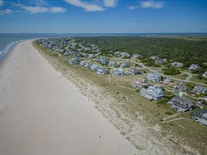 Oceanfront, great for families with children, BHI - Image 5