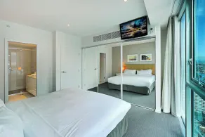 21 étages au-dessus de l'hôtel Hilton - 2 chambres - Image 5