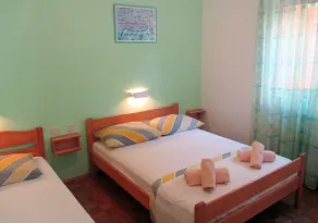 Two bedroom apartment with terrace and sea view Ivan Dolac, Hvar (A-4584-a) - Image 4
