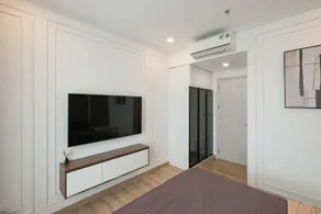2Bd Luxury Apartment Free Gym & Pool. - Image 4