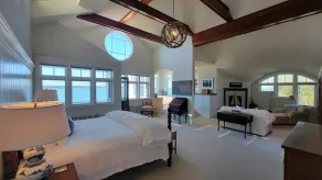 Spectacular Waterfront Home on the Eggemoggin Reach - Image 5