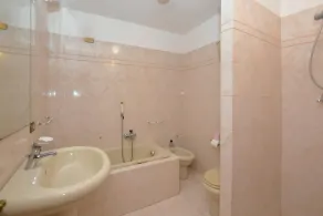 Villa Piombona - Quattro Camere da Letto Villa, Ospiti Massimo 8 - Image 2