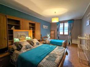 Charmant gîte historique près de Verdun, 3 chambres, cheminée, terrasse, parking, animaux acceptés - Image 3