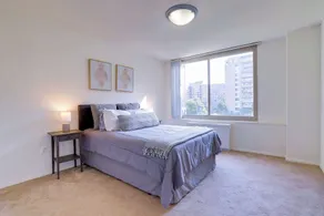 Prime Location! Spacious & Comfy - Image 4