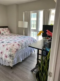 SPACIOUS CONDO WITH VIEW OF CITY. POOL.GYM.HOT TUB.SLEEPS 4 - Image 3