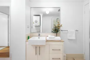 Stylish 2BR With Wi-fi 100 Mbps TV big 75 Inch - Image 3