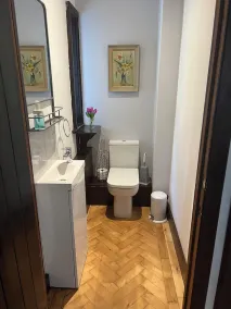 Remodelled historical cottage, super location, w/hottub - Image 5