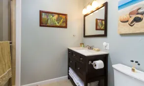 4 Bedroom/ 3 Bathroom Private Home - Image 3
