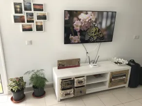 Apartamento a 50 metros del mar. Dos baños y dos dormitorios. - Image 2