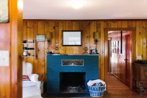 Pipe Lake Lodge - waterfront, dock, kayaks, WiFi, fireplace - Image 2
