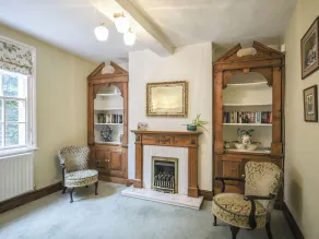 6 bedroom accommodation in Dorrington, near Church Stretton - Image 2
