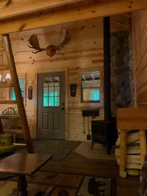 Little Cabin in the Woods - Quiet - Image 2