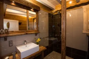 LUXE chalet 10-12 personer, La Bresse Vosges, PRM, WIFI sauna, godt placeret - Image 2