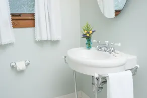 Delta Street Inn - Image 5