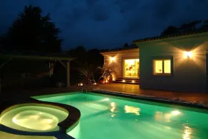 Magnifique Villa elegante , pleine de charme avec piscine en bord de mer - Image 4