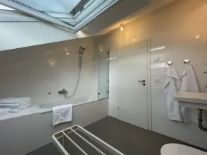 Loft by the lake! Lake hopping between Lake Starnberg and Lake Ammersee - Image 3