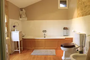 Charming 4-star Country Retreat with characterful Interior, Pool + Dog Friendly - Image 4