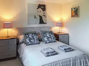 3 bedroom accommodation in Bampton, near Tiverton - Image 4