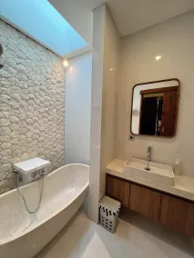 Beautiful new villa not far from the center of Seminyak - Image 4