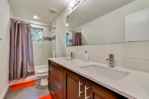 Downtown Austin Luxury House with Hot Tub + Golf Green + Fire Pit +Patio Misters - Image 4