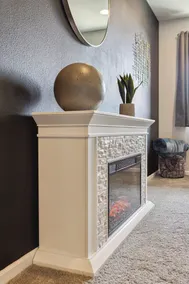 Ski & Relax: Updated Townhome Near Downtown, Casinos & Board Games! - Image 3