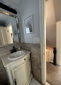RiverView Retreat – Where Classic Charm Meets Coastal Comfort - Image 5