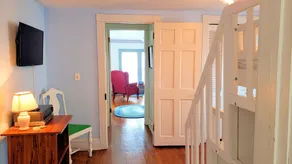 Miss Agnes - Water Front 3BR home PET FRIENDLY, NO LINENS PROVIDED - Image 3