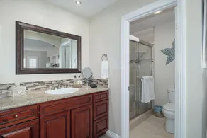 4431GB Mandalay Bay Boat Dock & Views Home - Image 3