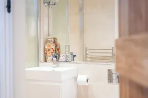 Bramble Bank 'CartShed'-1 Bed Cottage-Sleeps 2 - Image 3