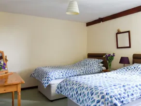 Stable Cottage - Uk12088 - Image 3