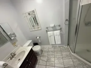 Maison 3 BR 3 BA entièrement meublée pour échapper à l'agitation de la ville. - Image 3