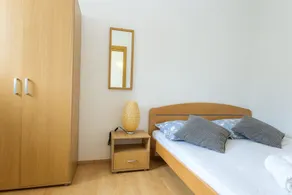 Apartment with Patio and free WiFi - Image 3
