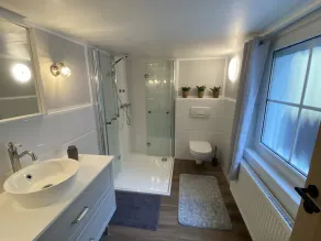 Cozy vacation home, great cycle paths and hiking trails nearby - Image 3