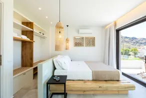 Villa Smili-Naiades/3 bedrooms, luxury, beachfront - Image 4