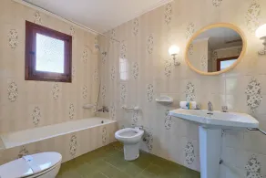 Klassisk og hyggeligt hus i Javea, Costa Blanca, Spanien  med privat pool med plads til 10 personer - Image 2