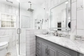 Cheerful , fully renovated home , close to everything - Image 3
