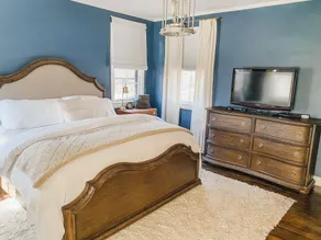 Spacious Historic Midtown Memphis Chateau Minutes from Everything  - Image 2
