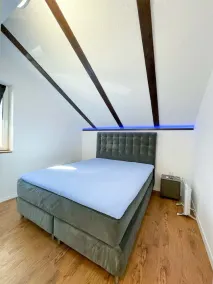 Moderne Wohnung in der Natur - Image 4