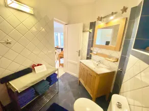 Lejlighed i villa med tropisk have og pool 2 soveværelser - Image 3